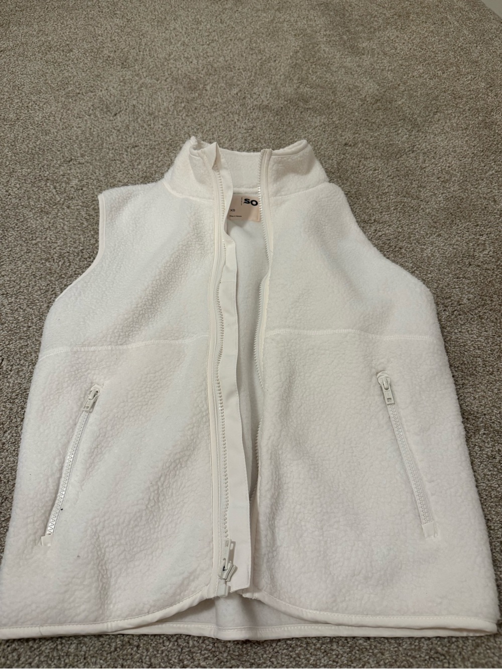 Kohl's Women's White Sherpa Fleece Vest